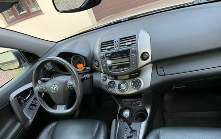 Toyota RAV4, 2011 год, 1 480 000 рублей, 5 фотография