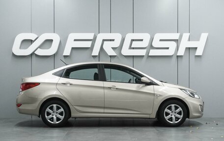 Hyundai Solaris II рестайлинг, 2012 год, 1 100 000 рублей, 5 фотография