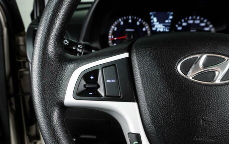 Hyundai Solaris II рестайлинг, 2012 год, 1 100 000 рублей, 14 фотография