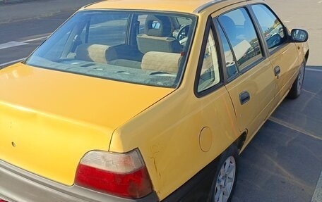 Daewoo Nexia I рестайлинг, 1997 год, 80 000 рублей, 4 фотография