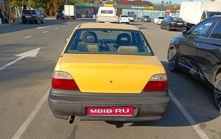 Daewoo Nexia I рестайлинг, 1997 год, 80 000 рублей, 3 фотография