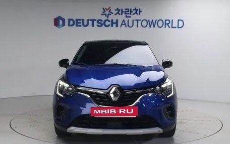 Renault Captur II, 2020 год, 2 150 000 рублей, 3 фотография