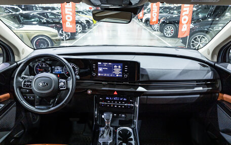 KIA Carnival, 2021 год, 4 500 000 рублей, 17 фотография