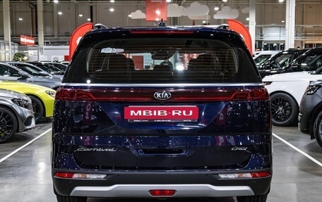 KIA Carnival, 2021 год, 4 500 000 рублей, 9 фотография