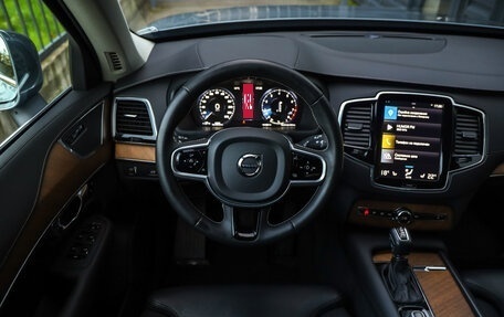 Volvo XC90 II рестайлинг, 2019 год, 4 899 777 рублей, 12 фотография