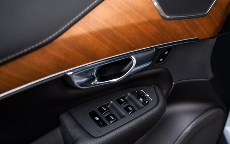 Volvo XC90 II рестайлинг, 2019 год, 4 899 777 рублей, 24 фотография