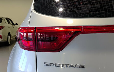 KIA Sportage IV рестайлинг, 2018 год, 1 700 000 рублей, 11 фотография