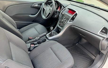 Opel Astra J, 2012 год, 699 900 рублей, 13 фотография