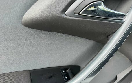 Opel Astra J, 2012 год, 699 900 рублей, 18 фотография