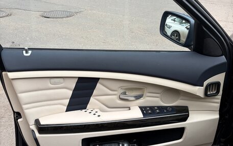 BMW 7 серия, 2003 год, 1 850 000 рублей, 14 фотография