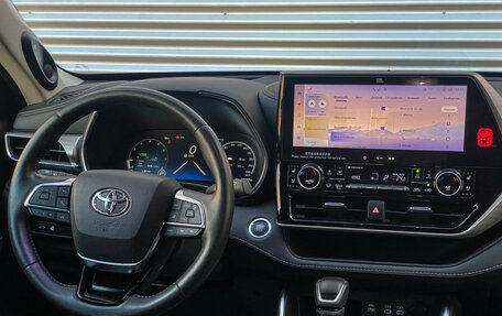 Toyota Highlander, 2025 год, 5 199 000 рублей, 12 фотография