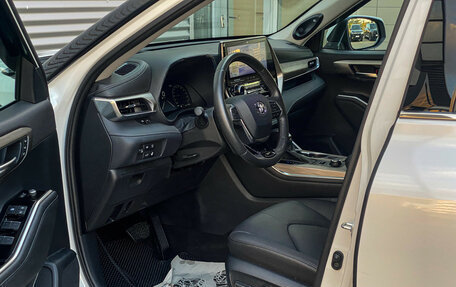 Toyota Highlander, 2025 год, 5 199 000 рублей, 15 фотография