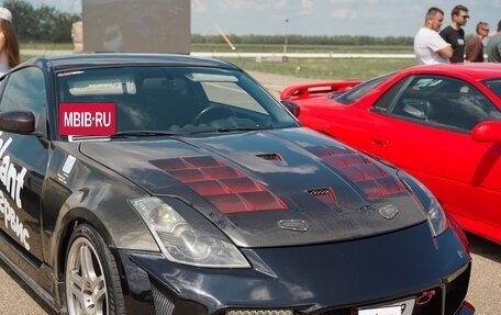 Nissan 350Z, 2004 год, 2 400 000 рублей, 2 фотография