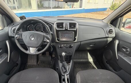 Renault Sandero II рестайлинг, 2015 год, 670 000 рублей, 12 фотография