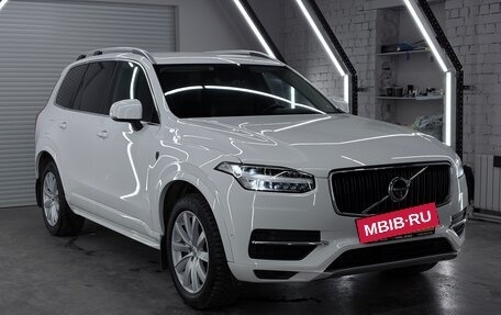 Volvo XC90 II рестайлинг, 2019 год, 3 690 000 рублей, 2 фотография