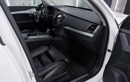 Volvo XC90 II рестайлинг, 2019 год, 3 690 000 рублей, 23 фотография