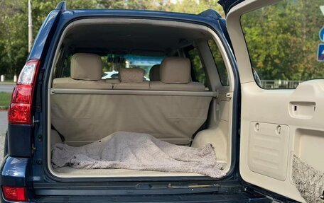 Toyota Land Cruiser Prado 120 рестайлинг, 2005 год, 1 750 000 рублей, 21 фотография