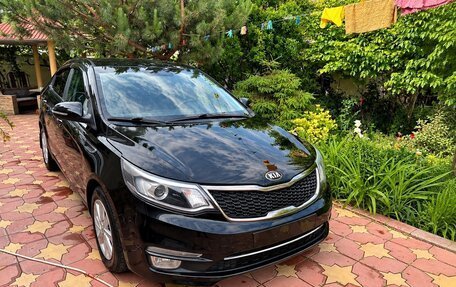 KIA Rio III рестайлинг, 2016 год, 835 000 рублей, 1 фотография