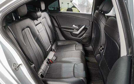 Mercedes-Benz A-Класс, 2019 год, 3 199 000 рублей, 7 фотография