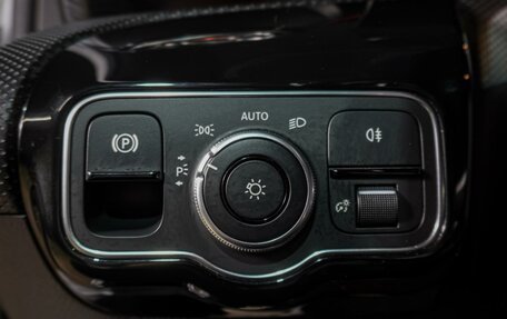 Mercedes-Benz A-Класс, 2019 год, 3 199 000 рублей, 18 фотография