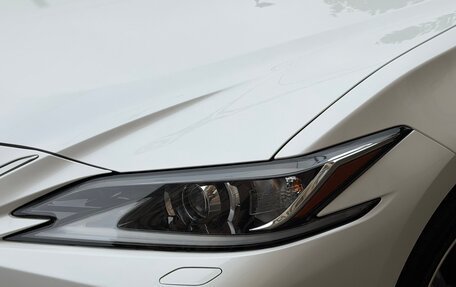 Lexus ES VII, 2020 год, 4 400 000 рублей, 16 фотография