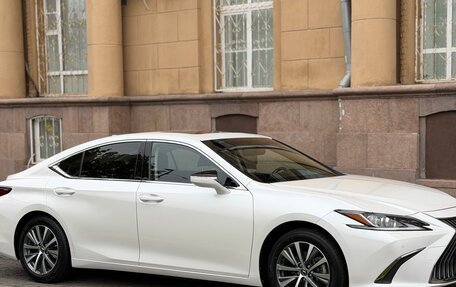 Lexus ES VII, 2020 год, 4 400 000 рублей, 3 фотография