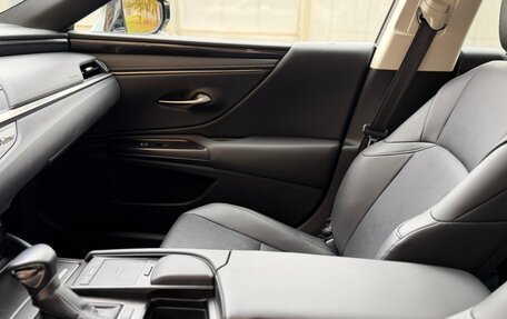 Lexus ES VII, 2020 год, 4 400 000 рублей, 11 фотография