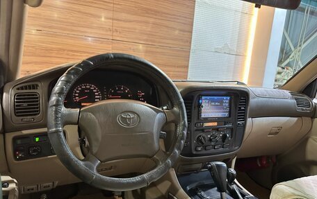 Toyota Land Cruiser 100 рестайлинг 2, 1999 год, 1 325 000 рублей, 7 фотография
