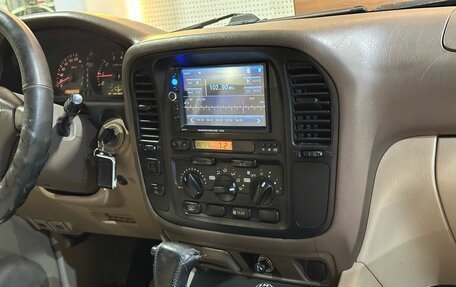 Toyota Land Cruiser 100 рестайлинг 2, 1999 год, 1 325 000 рублей, 10 фотография