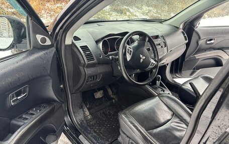 Mitsubishi Outlander III рестайлинг 3, 2008 год, 1 150 000 рублей, 14 фотография