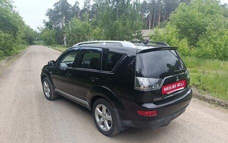 Mitsubishi Outlander III рестайлинг 3, 2008 год, 1 150 000 рублей, 4 фотография