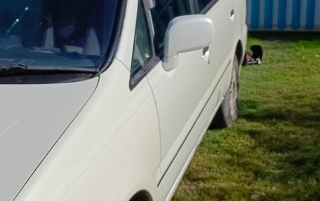 Nissan Bassara, 1999 год, 420 000 рублей, 2 фотография