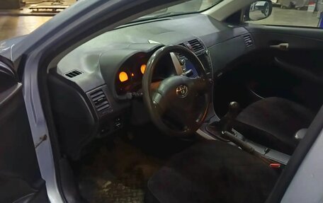 Toyota Corolla, 2008 год, 650 000 рублей, 4 фотография