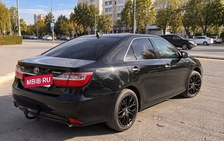 Toyota Camry, 2017 год, 2 690 000 рублей, 4 фотография
