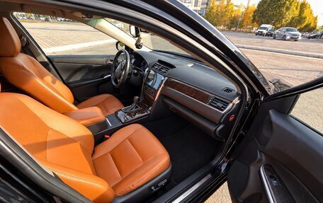 Toyota Camry, 2017 год, 2 690 000 рублей, 19 фотография