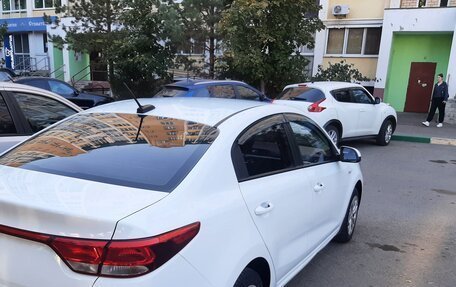 KIA Rio IV, 2018 год, 1 140 000 рублей, 4 фотография