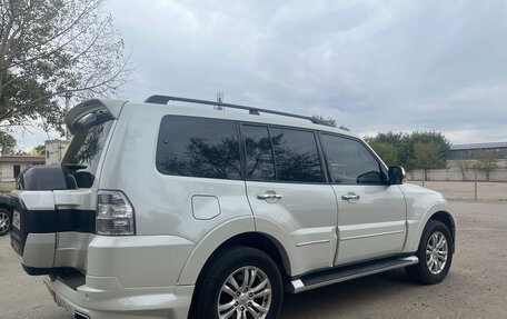 Mitsubishi Pajero IV, 2018 год, 3 400 000 рублей, 6 фотография