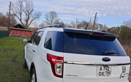 Ford Explorer VI, 2013 год, 1 600 000 рублей, 5 фотография