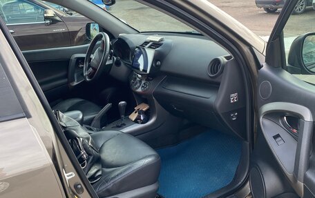Toyota RAV4, 2010 год, 1 750 000 рублей, 11 фотография
