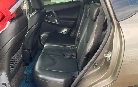 Toyota RAV4, 2010 год, 1 750 000 рублей, 15 фотография