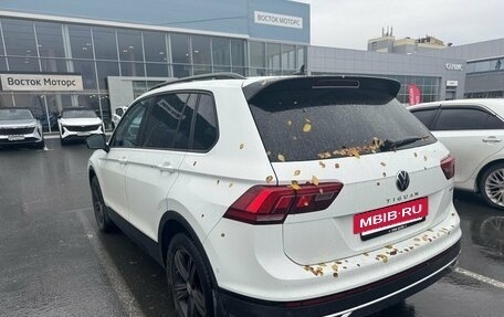 Volkswagen Tiguan II, 2021 год, 3 285 000 рублей, 3 фотография