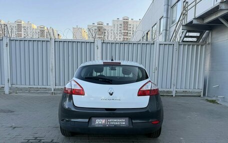 Renault Megane III, 2010 год, 529 000 рублей, 6 фотография