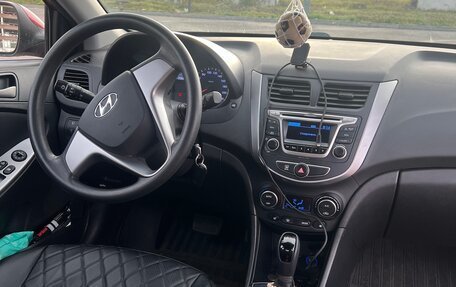Hyundai Solaris II рестайлинг, 2016 год, 920 000 рублей, 5 фотография