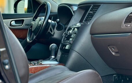Infiniti FX II, 2011 год, 1 440 000 рублей, 21 фотография