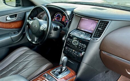 Infiniti FX II, 2011 год, 1 440 000 рублей, 23 фотография