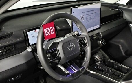 Toyota RAV4, 2026 год, 4 690 000 рублей, 12 фотография