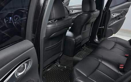 Infiniti Q70 I, 2014 год, 2 600 000 рублей, 18 фотография