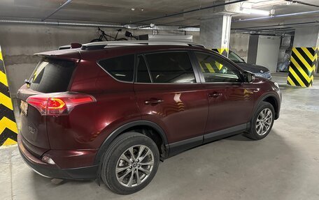 Toyota RAV4, 2016 год, 2 200 000 рублей, 4 фотография