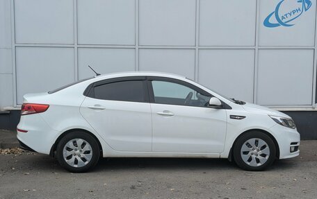 KIA Rio III рестайлинг, 2016 год, 910 000 рублей, 4 фотография
