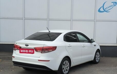 KIA Rio III рестайлинг, 2016 год, 910 000 рублей, 5 фотография